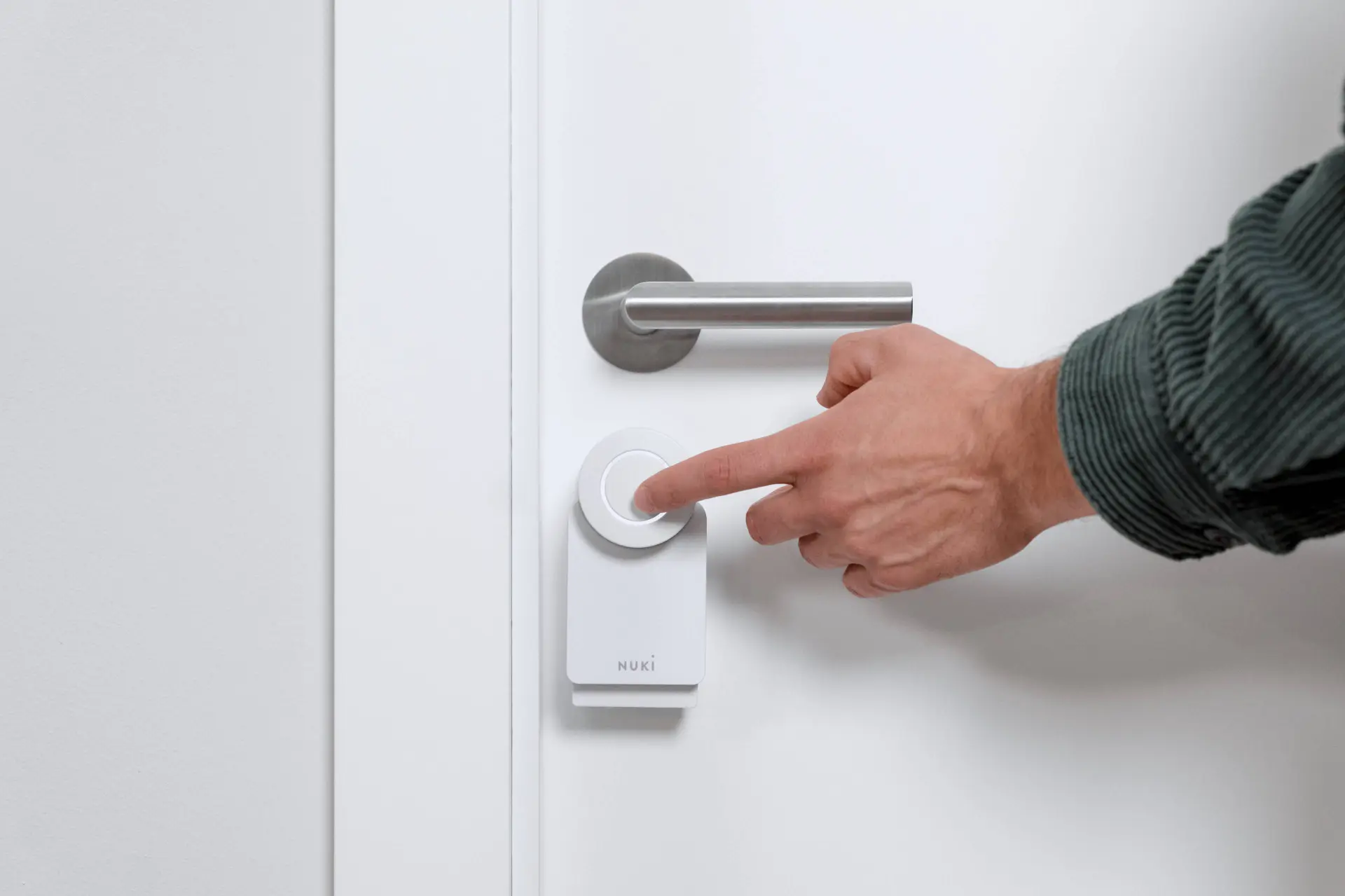 Nuki Smart Lock Go with Power Pack – Locking at the push of a button © Nuki