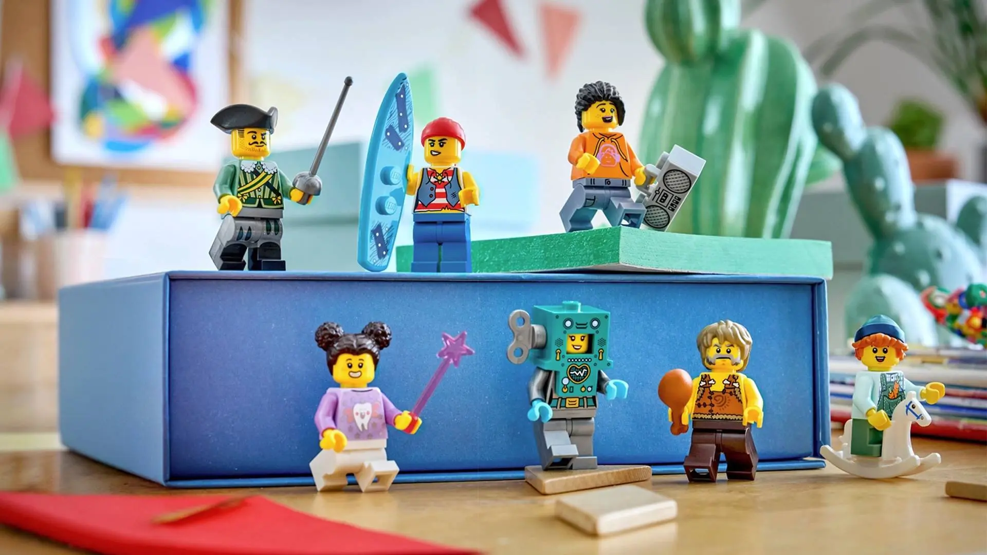 LEGO-Build-a-Minifigure