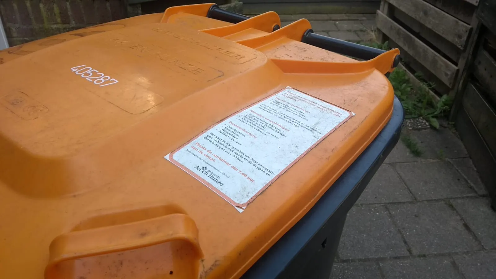 oranje container