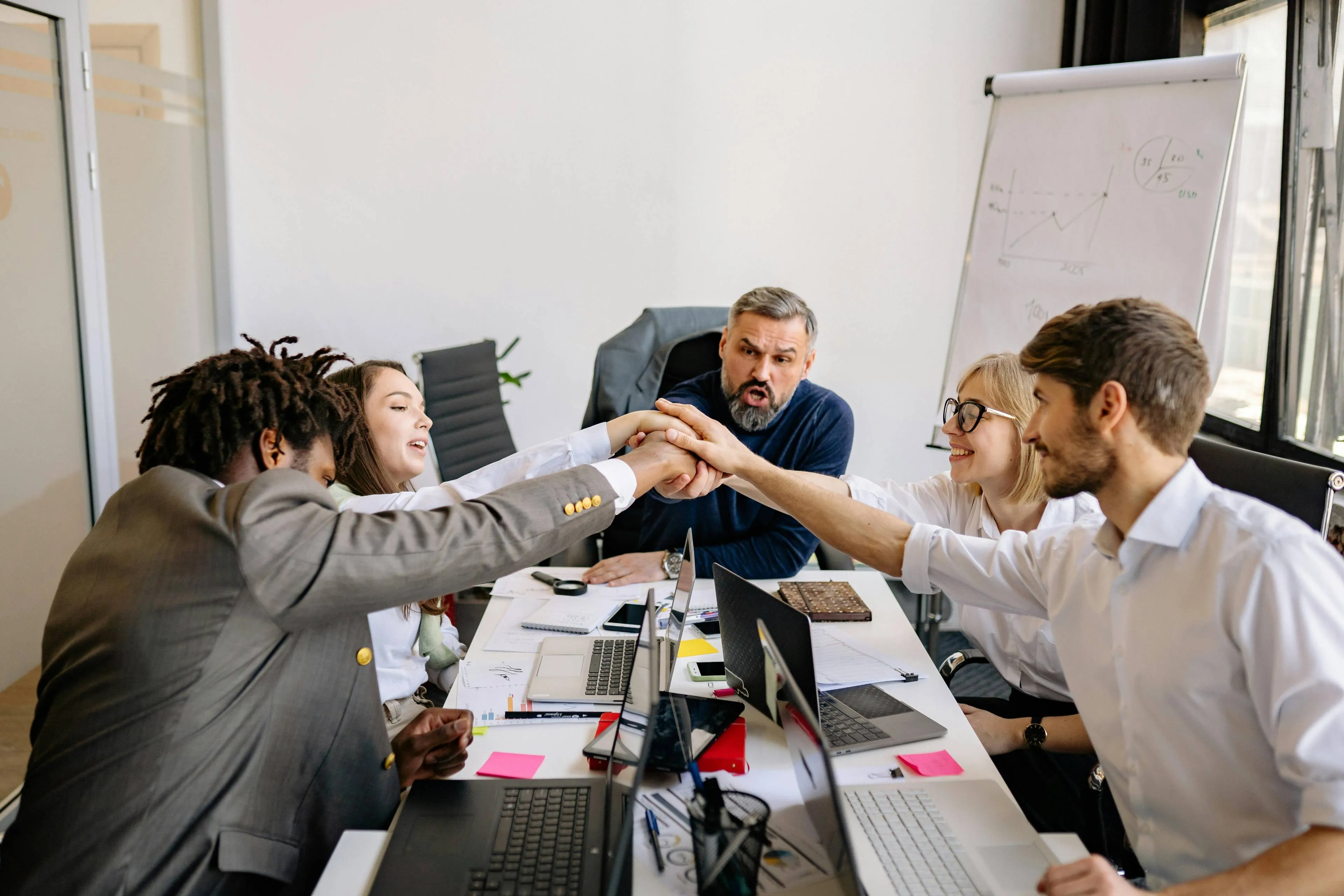 Waarom steeds meer bedrijven IT expertise inhuren in plaats van zelf opleiden