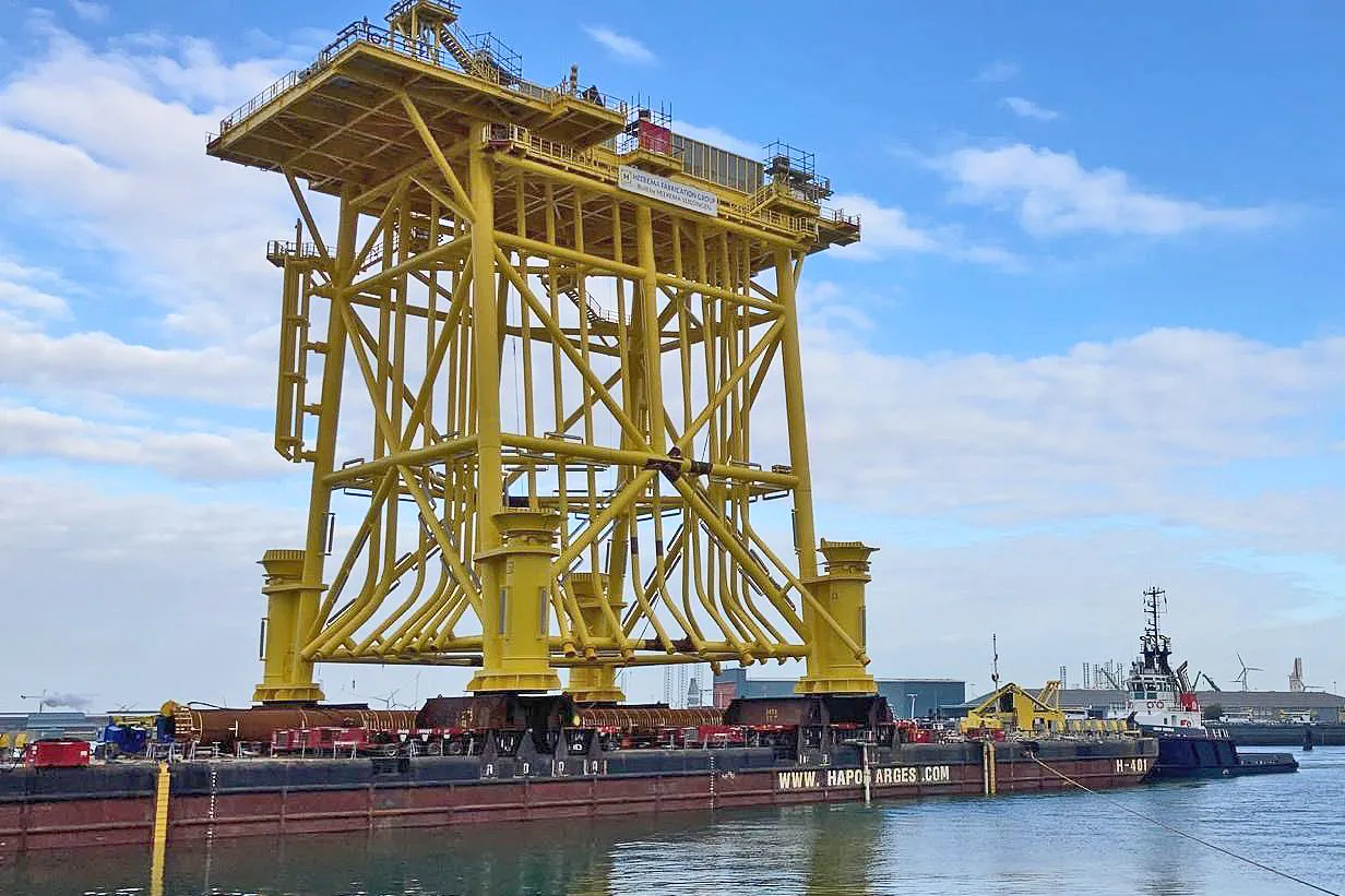 02334698 5530 403f 83a2 67550aaf3fe8