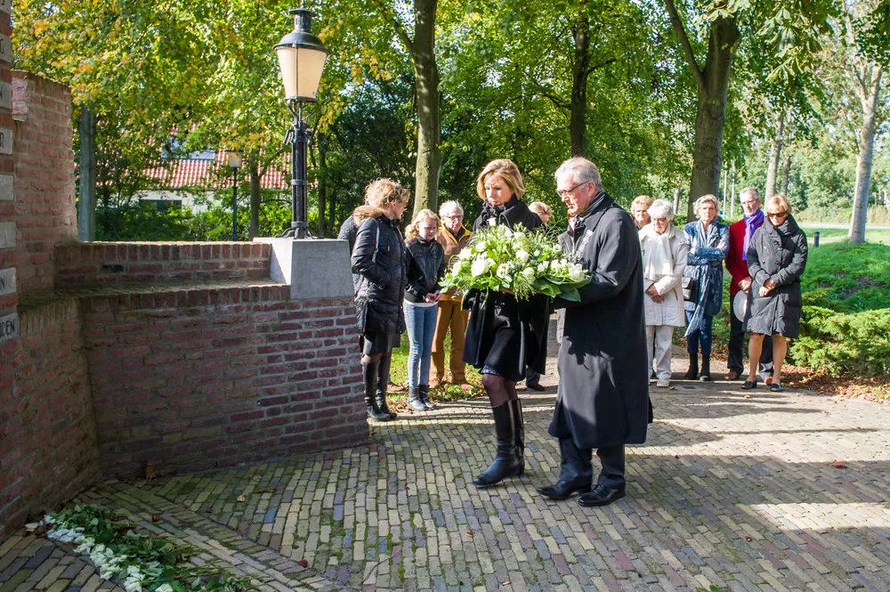 226288 mcva 20151011 0073 e48a12 large 1475590213