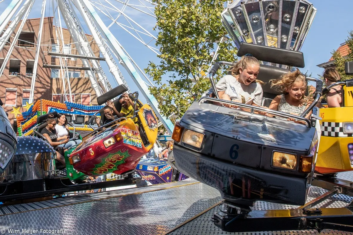 3z1a2352 kermis