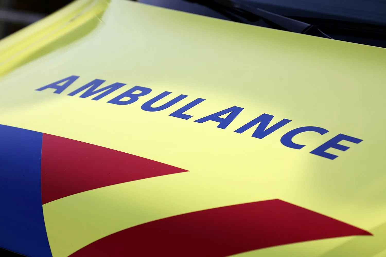 5i5a3723 ambulance