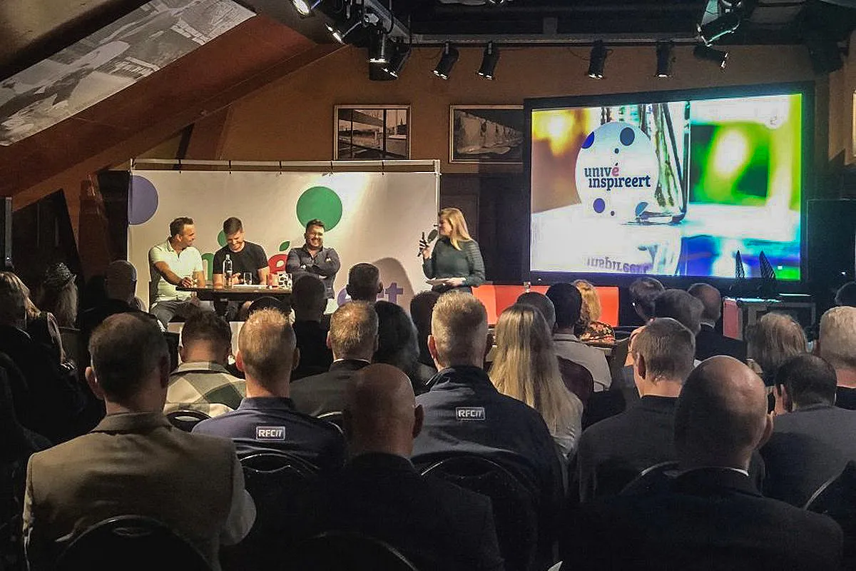 6555cf00ce3c8 kopieren