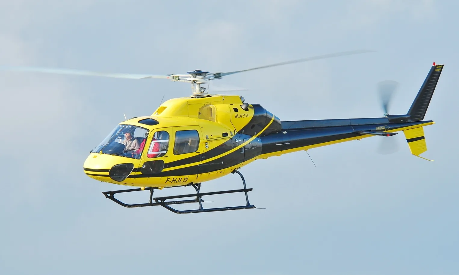 arospatiale as 355 f2 ecureuil 2 hli barn sarl f hjld msn 5064 5387445580