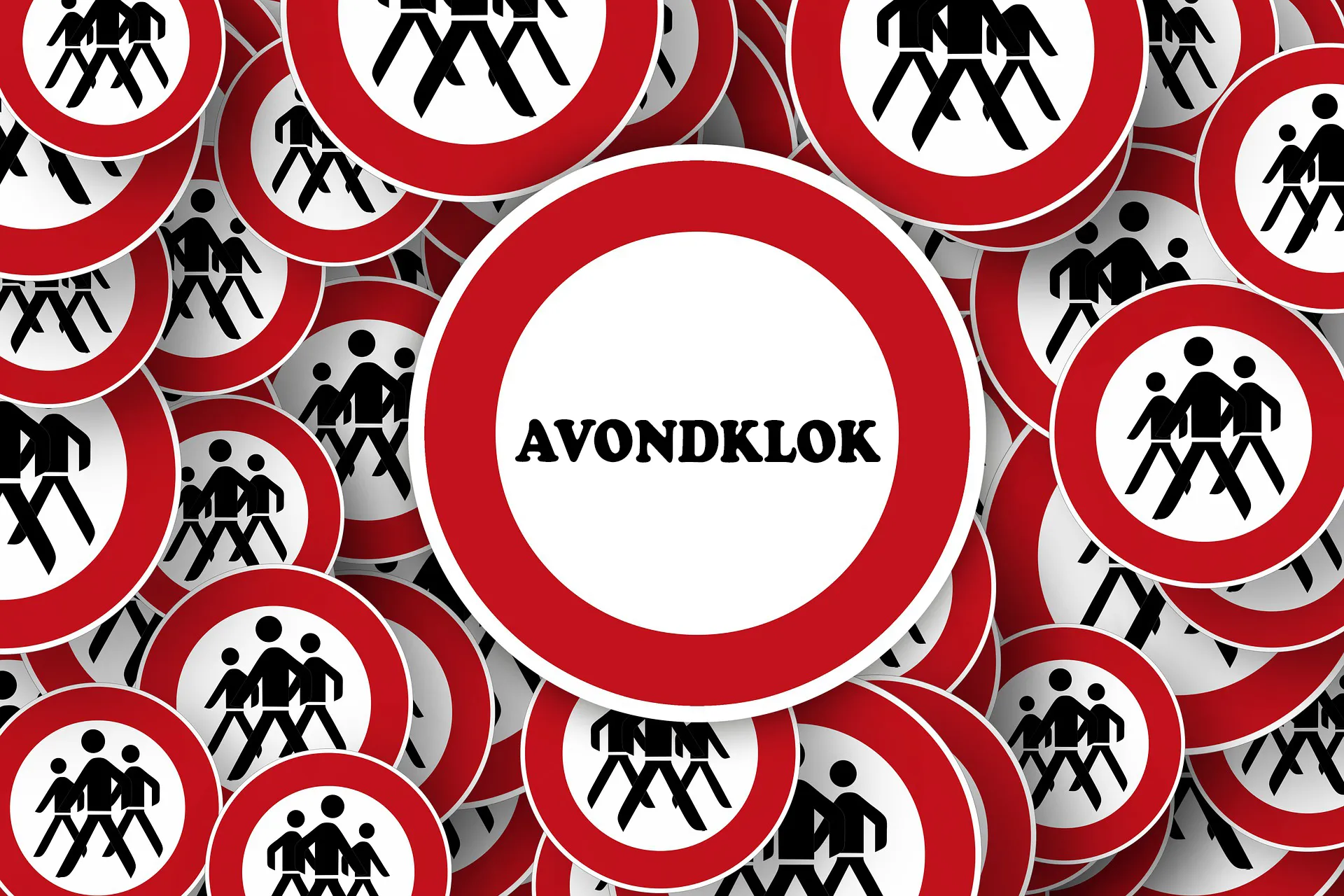 ban 4950426 1920 avondklok pixabay