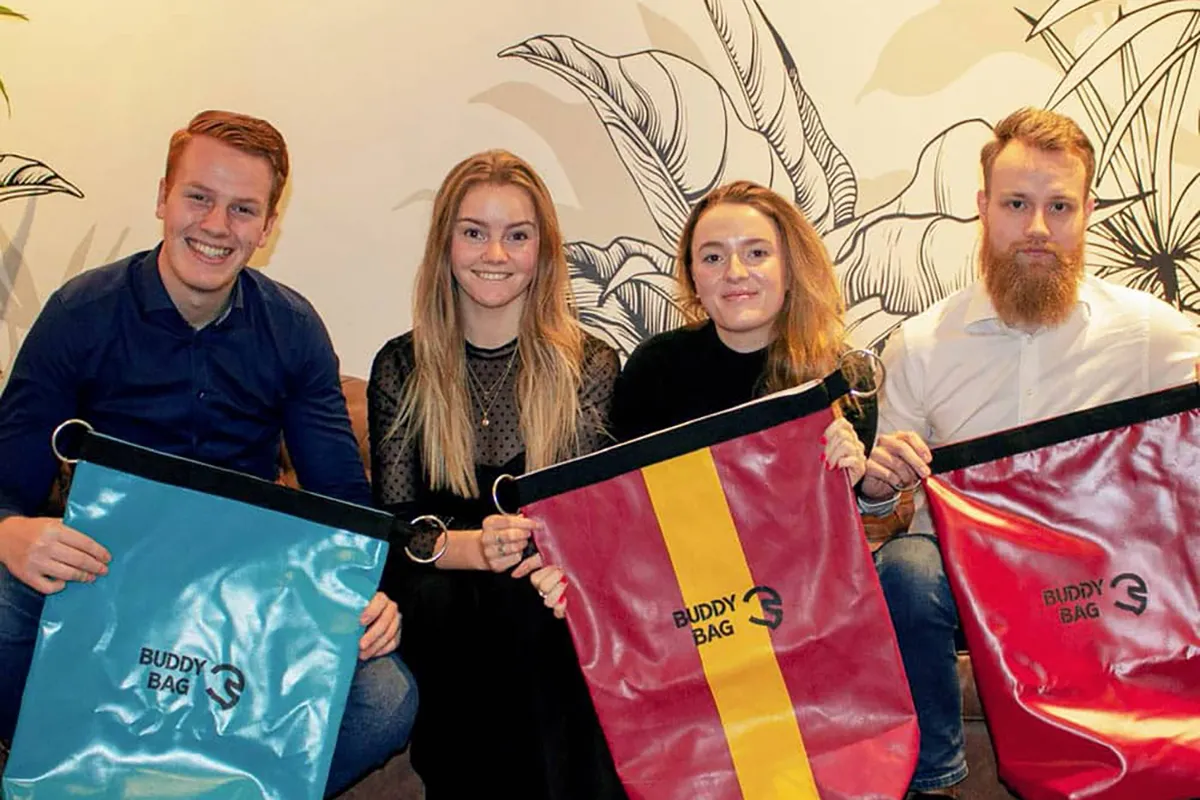 buddy bag groep foto