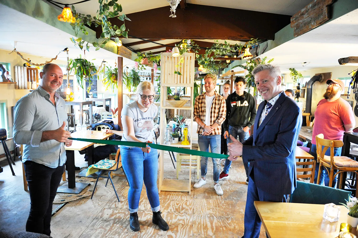 foto opening
