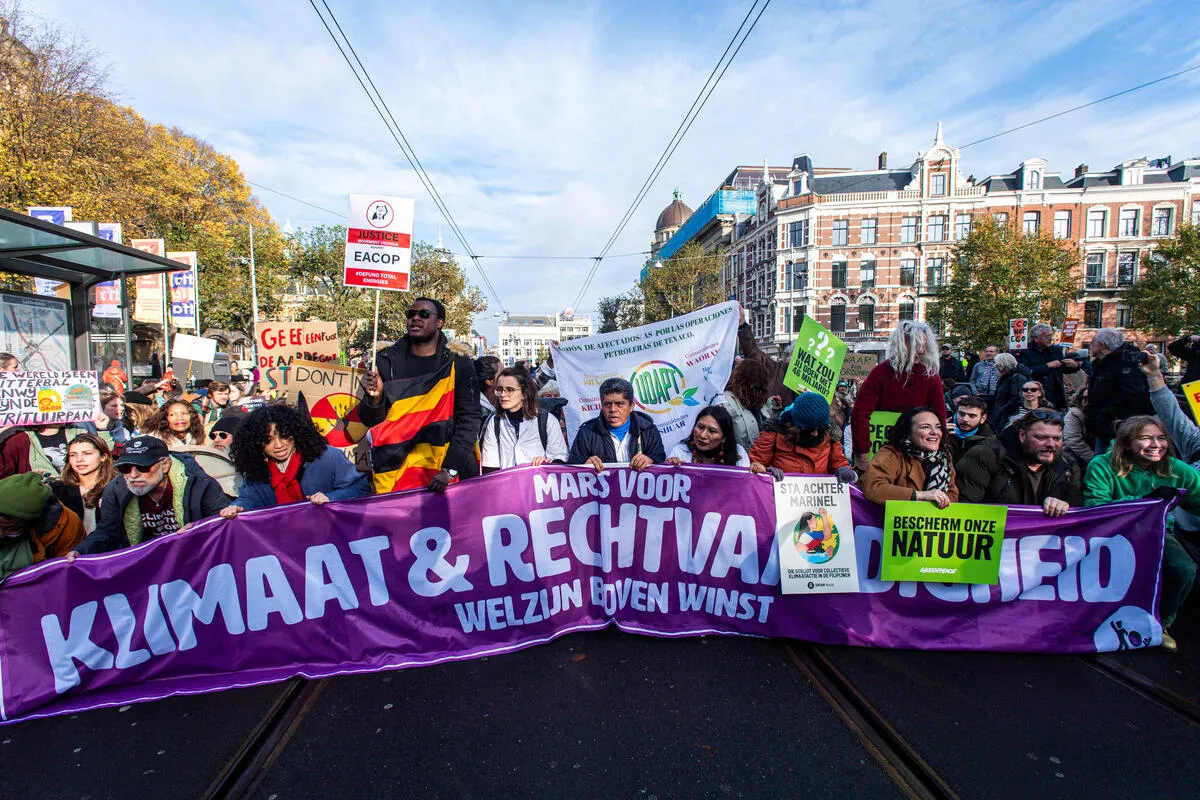 gp0styaec medium res kopieren