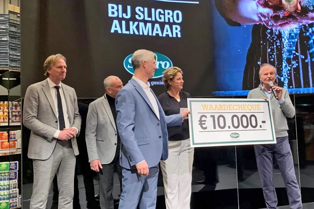 overhandiging cheque sligro alkmaar kopieren