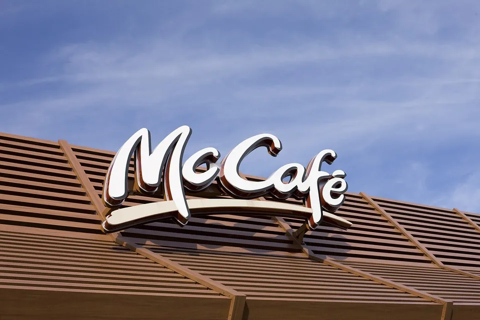 roof fast food mccafe mcdonalds cafe editorial 1331430 1