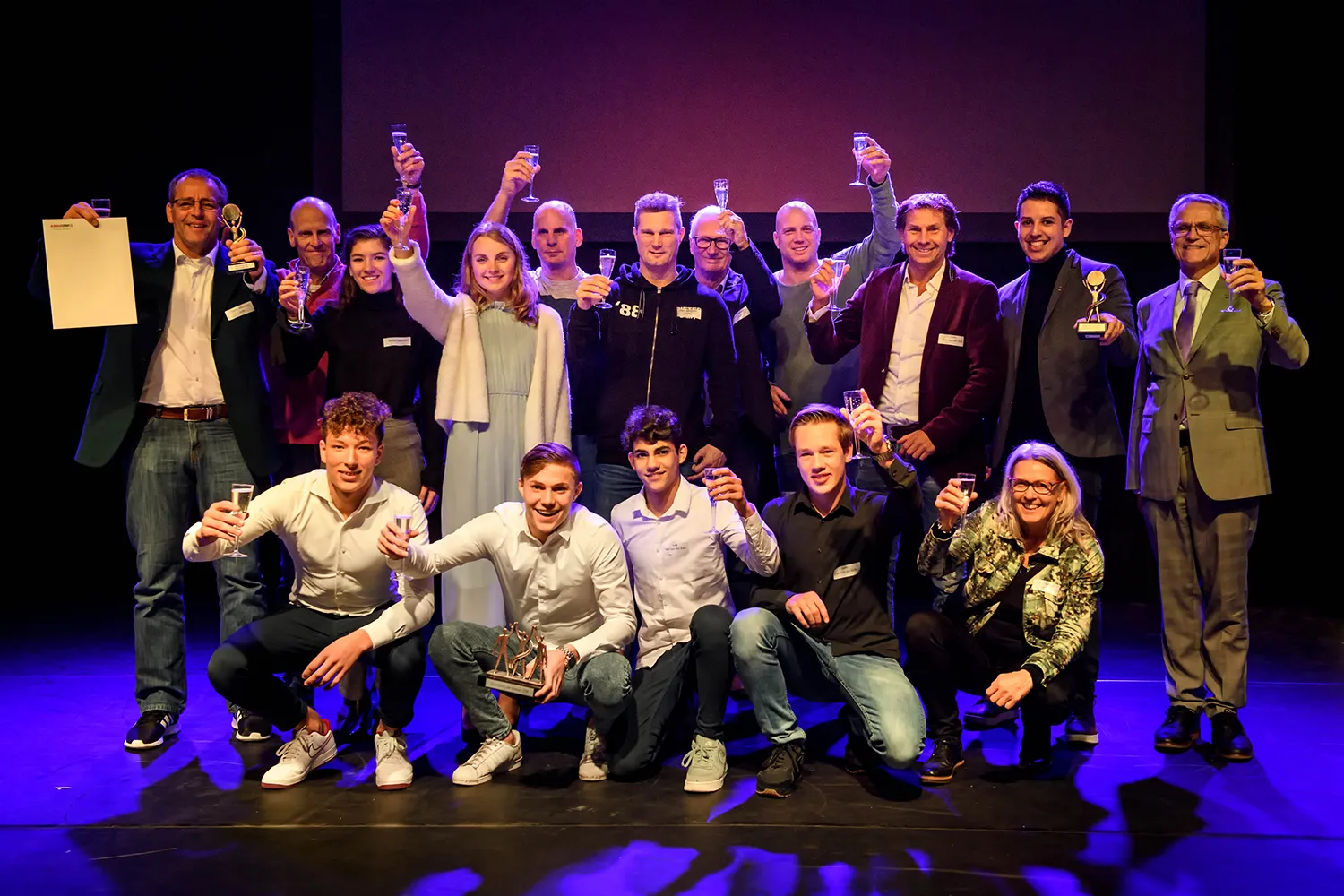 sportkampioenen van alkmaar 2018 toosten met wethouder sport pieter dijkman