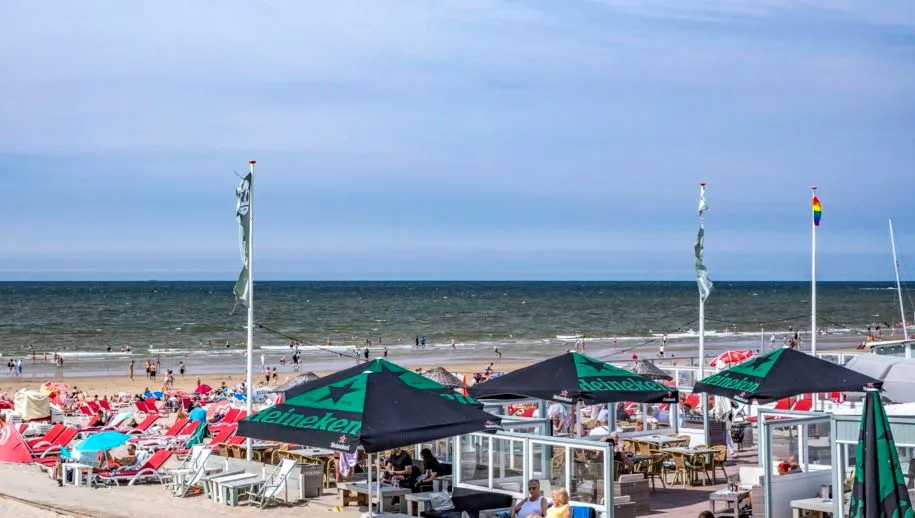 strand a 915x518