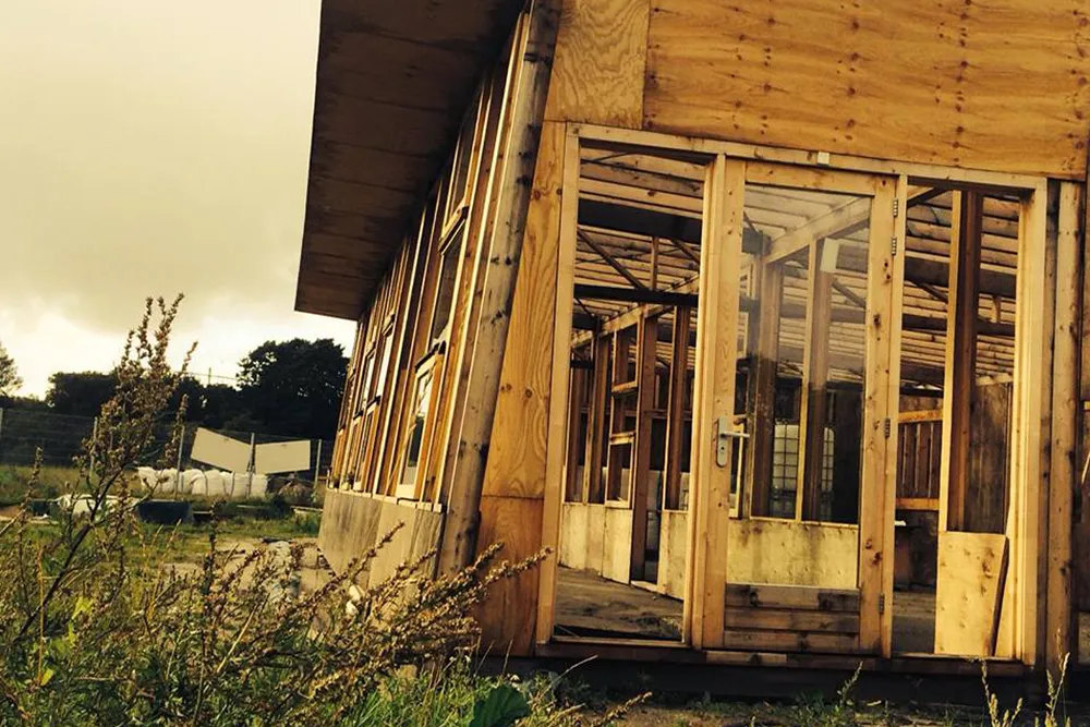 urban earthship fb