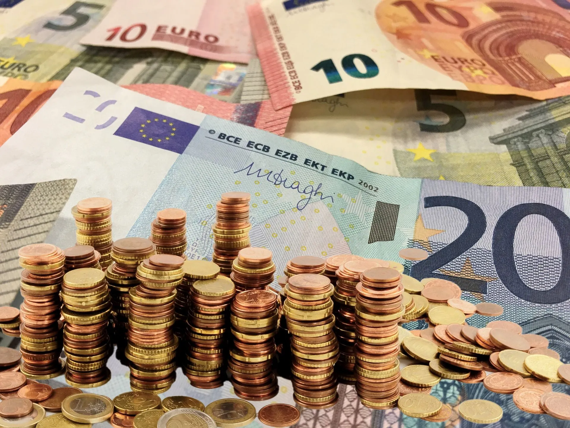 money 1048186 1920 kopieren pixa