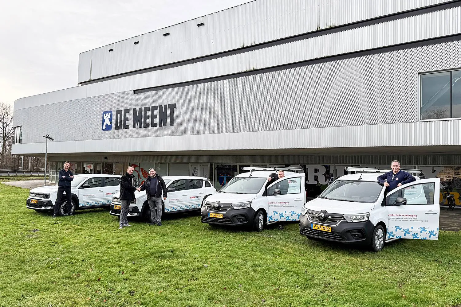 Alkmaar Sport verduurzaamt wagenpark met vier nieuwe elektrische Renaults