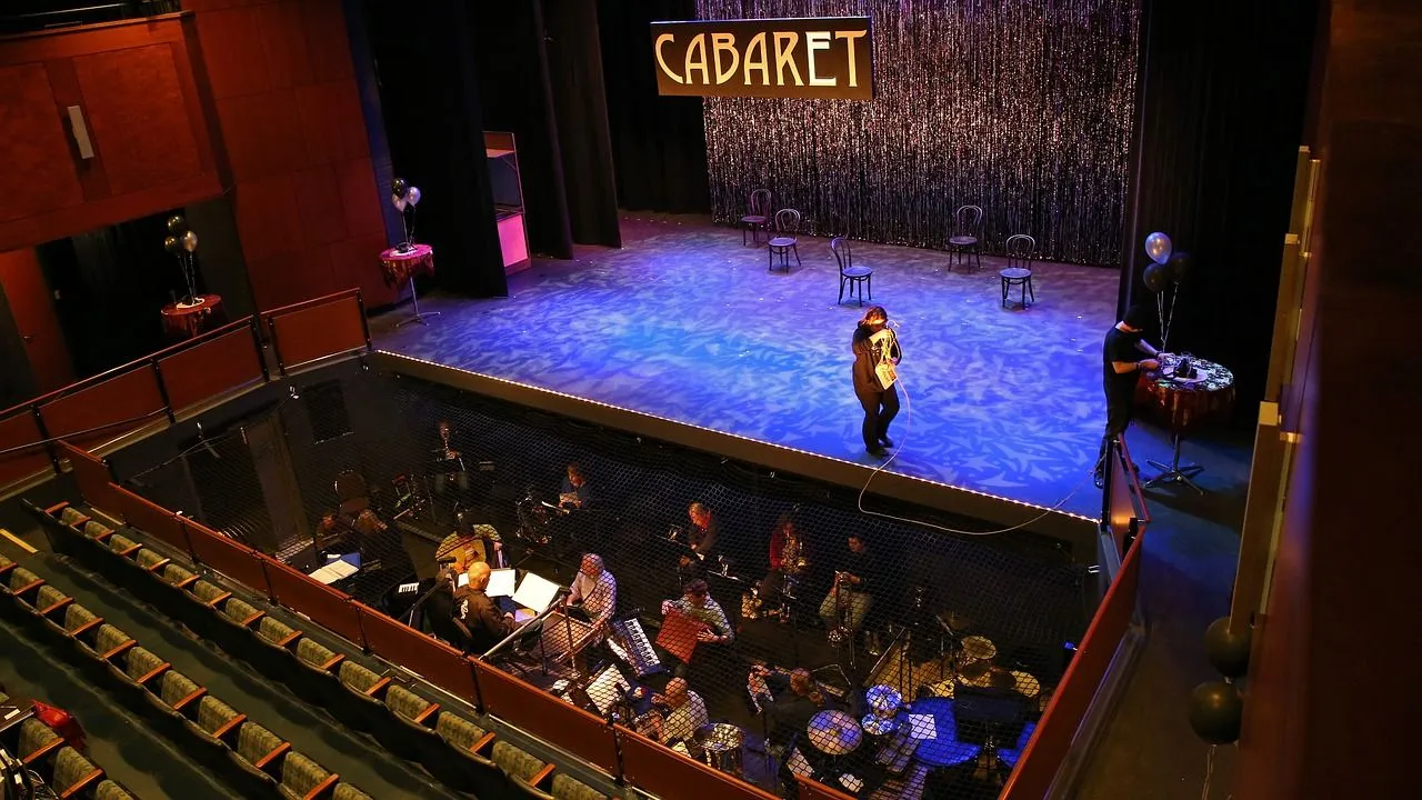 cabaret christopher sinnott via pixabay