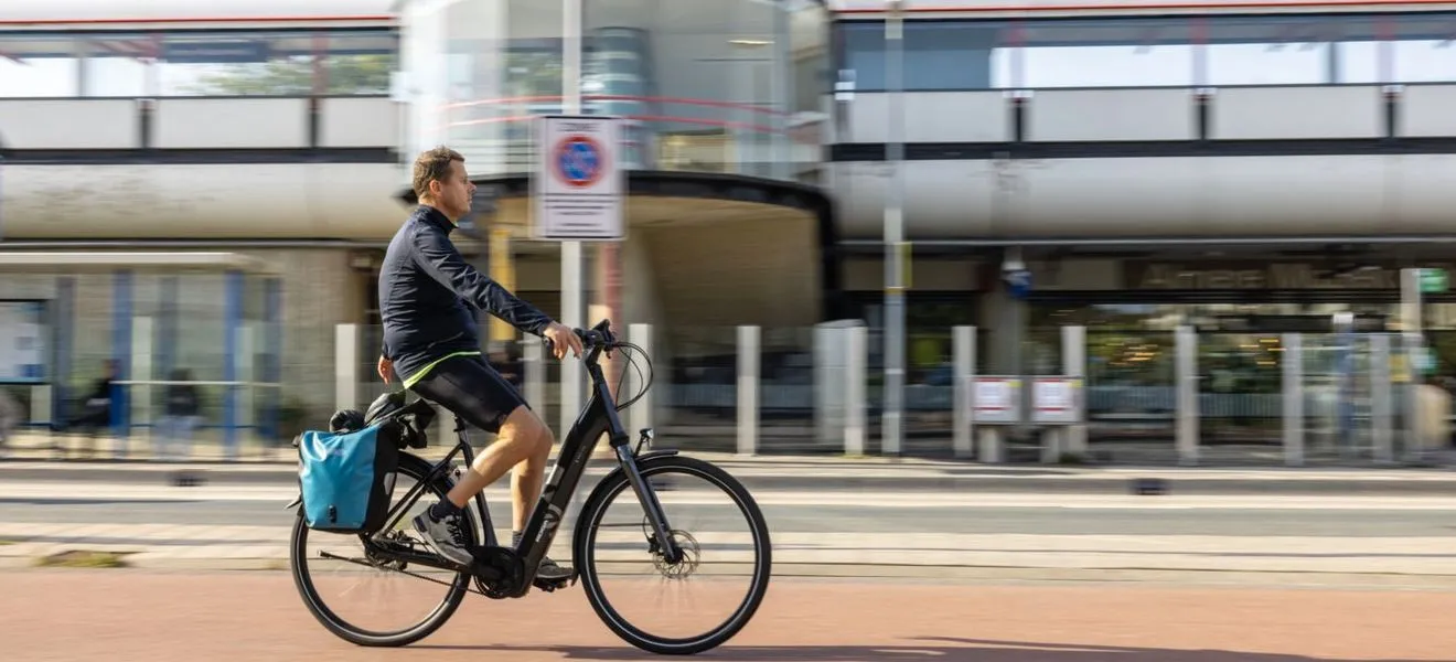 fietser gem almere