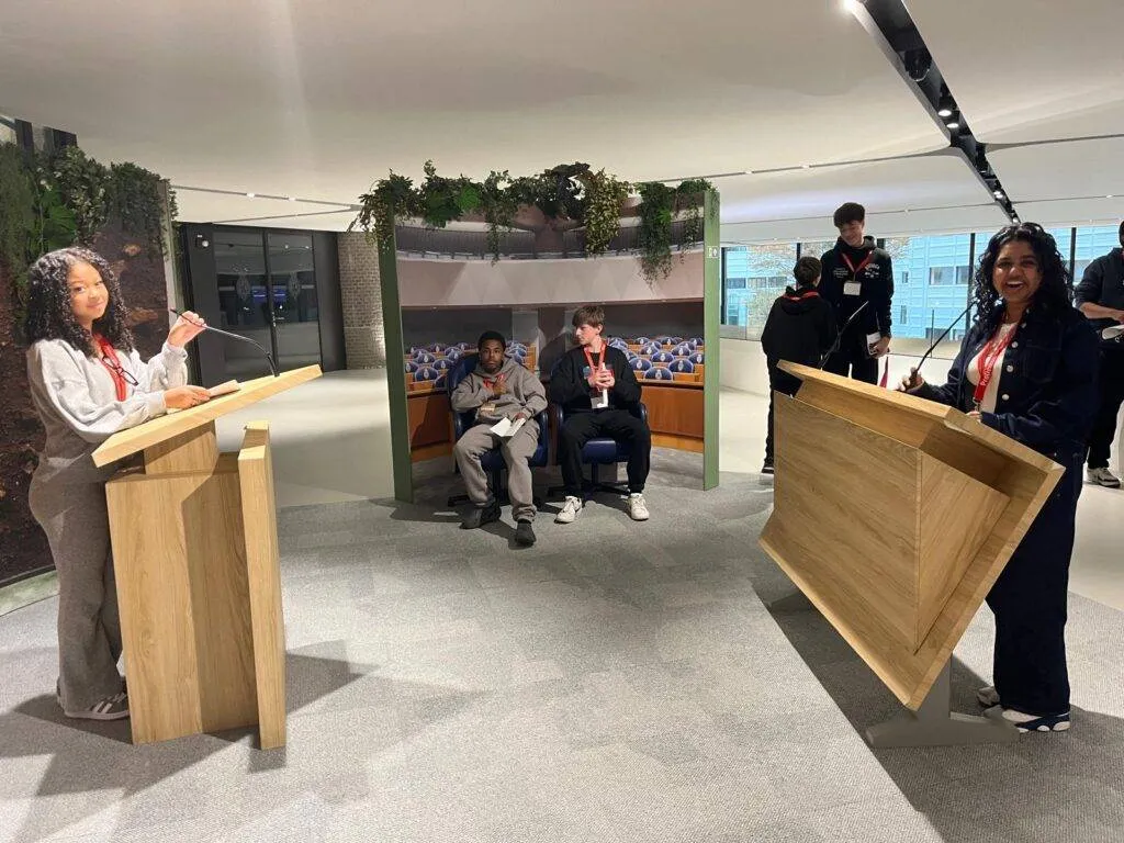 leerlingen echnaton tweede kamer echnaton