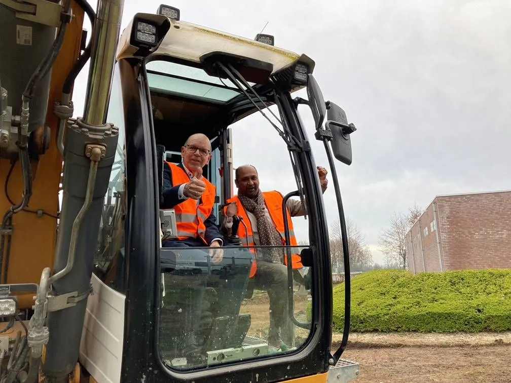 275788573 335679148591970 8605373847743553101 n