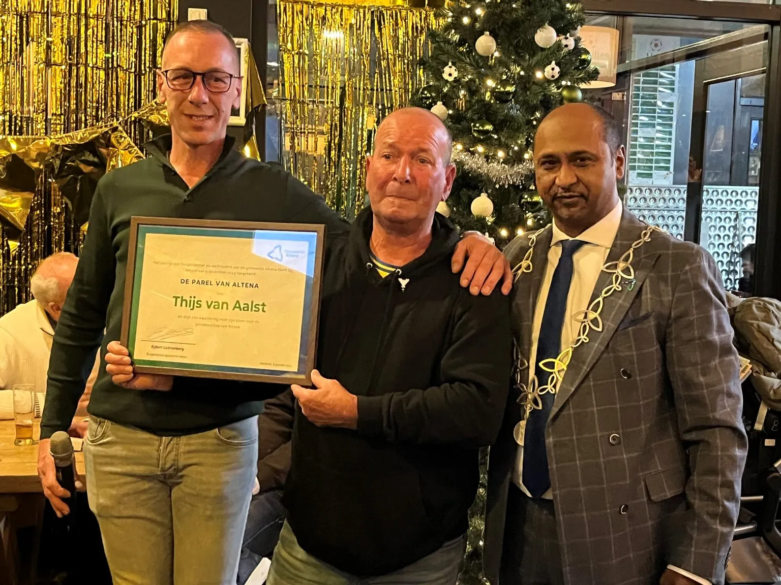 417569327 766553325504548 7651346575956248706 n