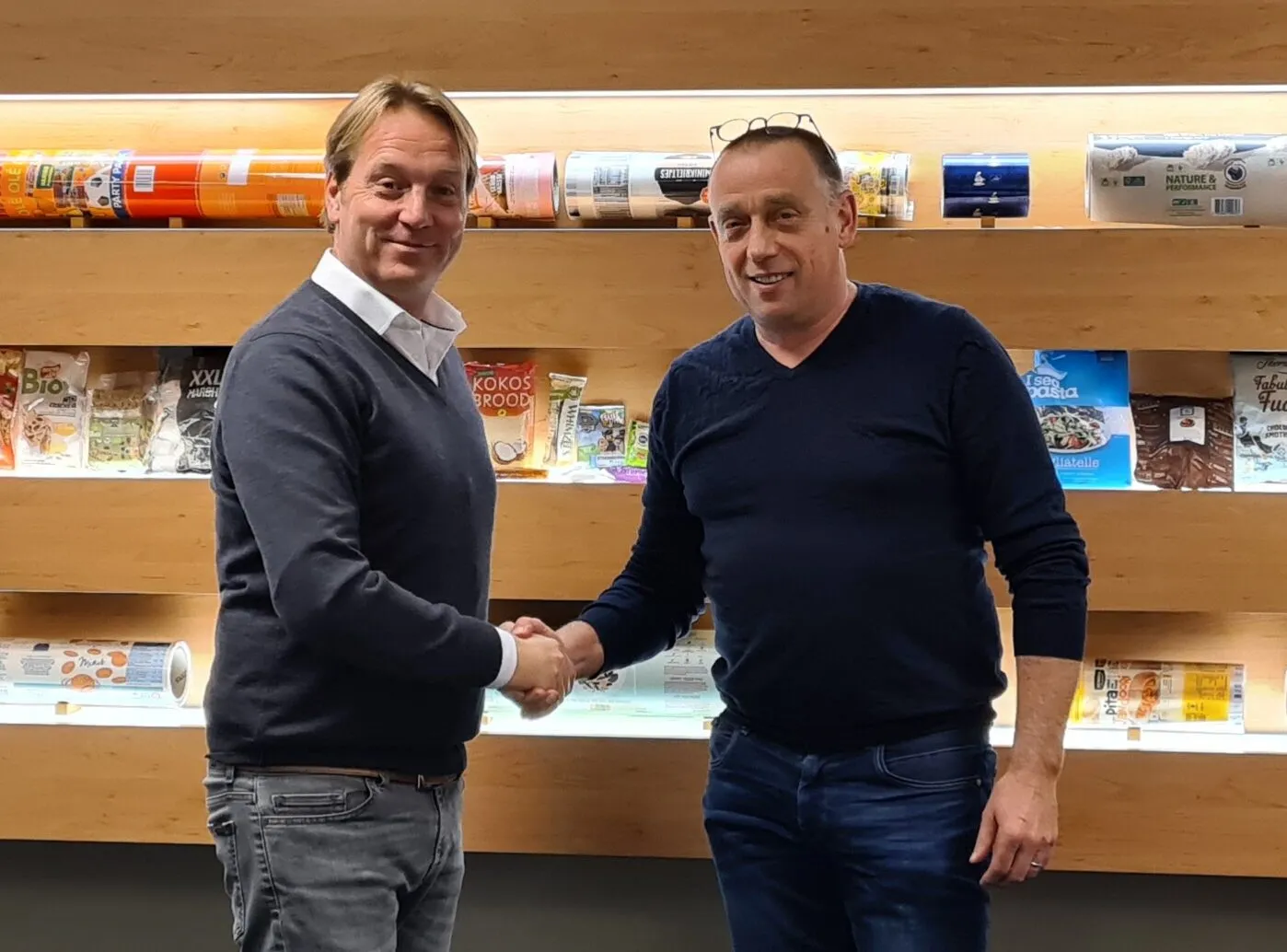 adriaan dekker overname vincent tol joan hanegraaf closeup 07112022 e1669044401754