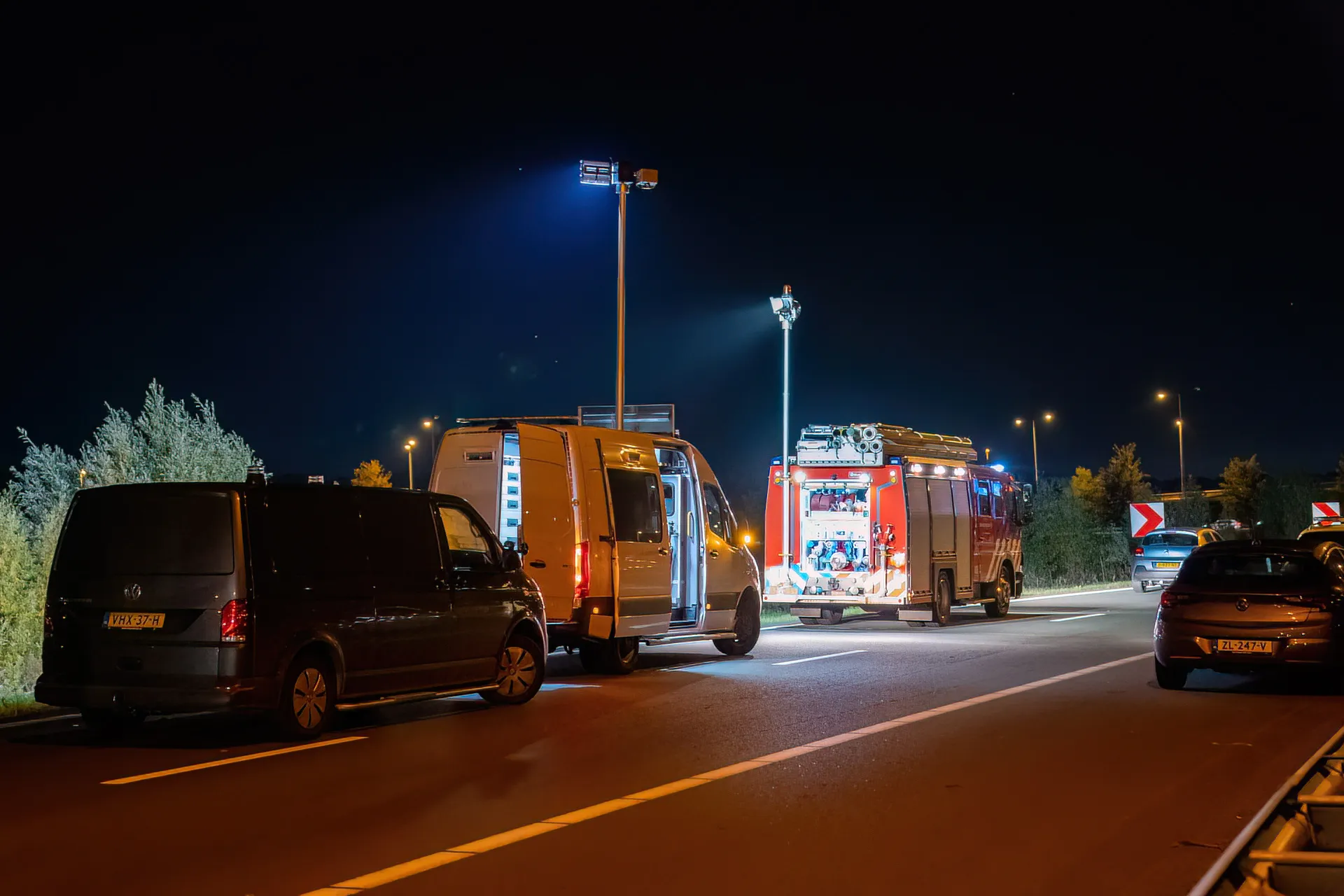 avp01348 denoiseai low light