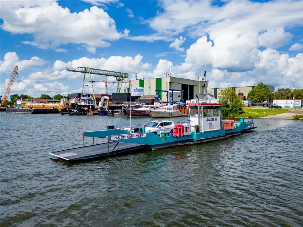 download 134738 s1000x1000