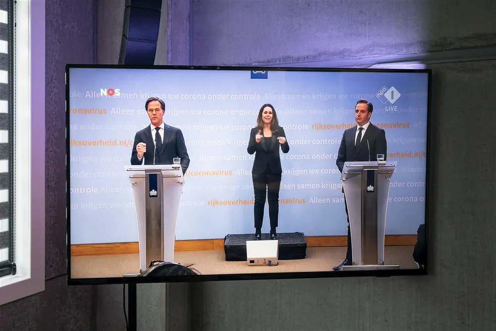 download scaled 1000x1000 18011