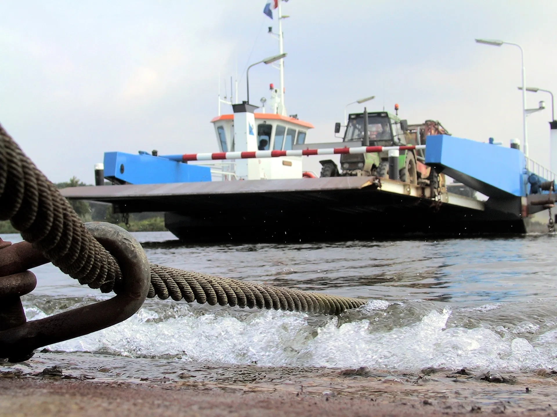 ferry 1550098 1920