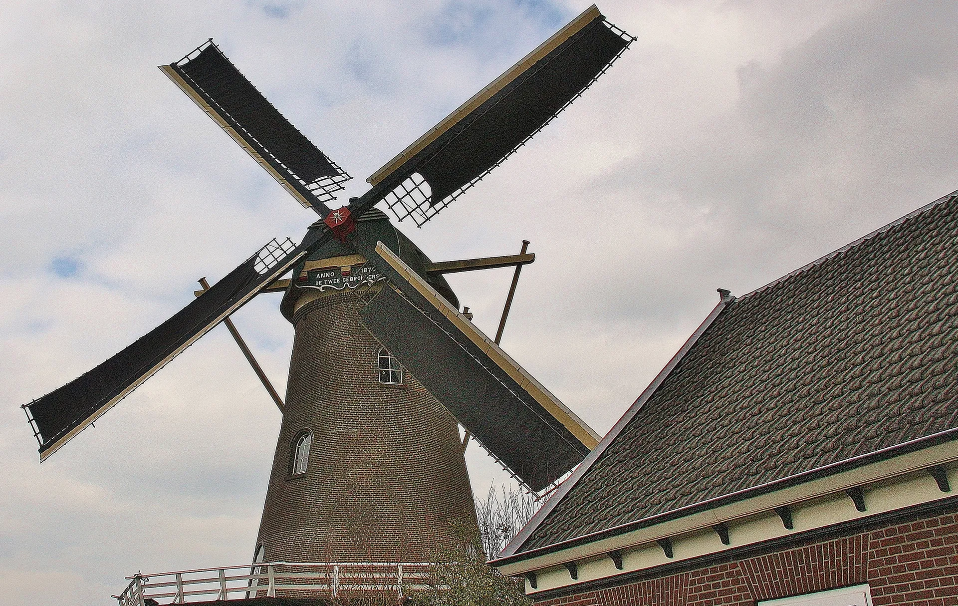 foto molen de twee gebroeders