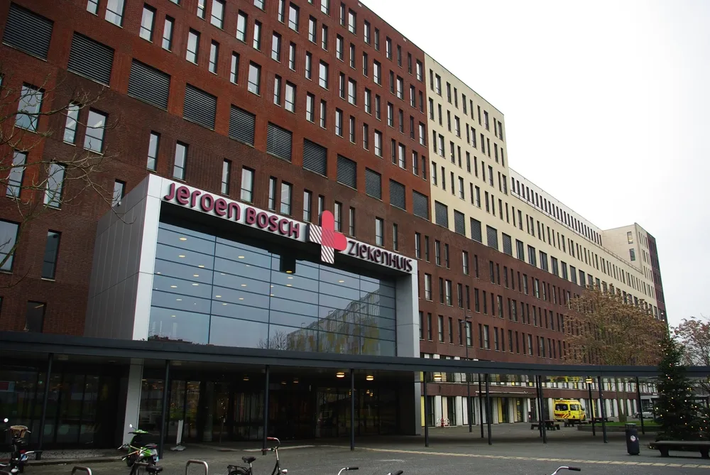 shutterstock 2102781220