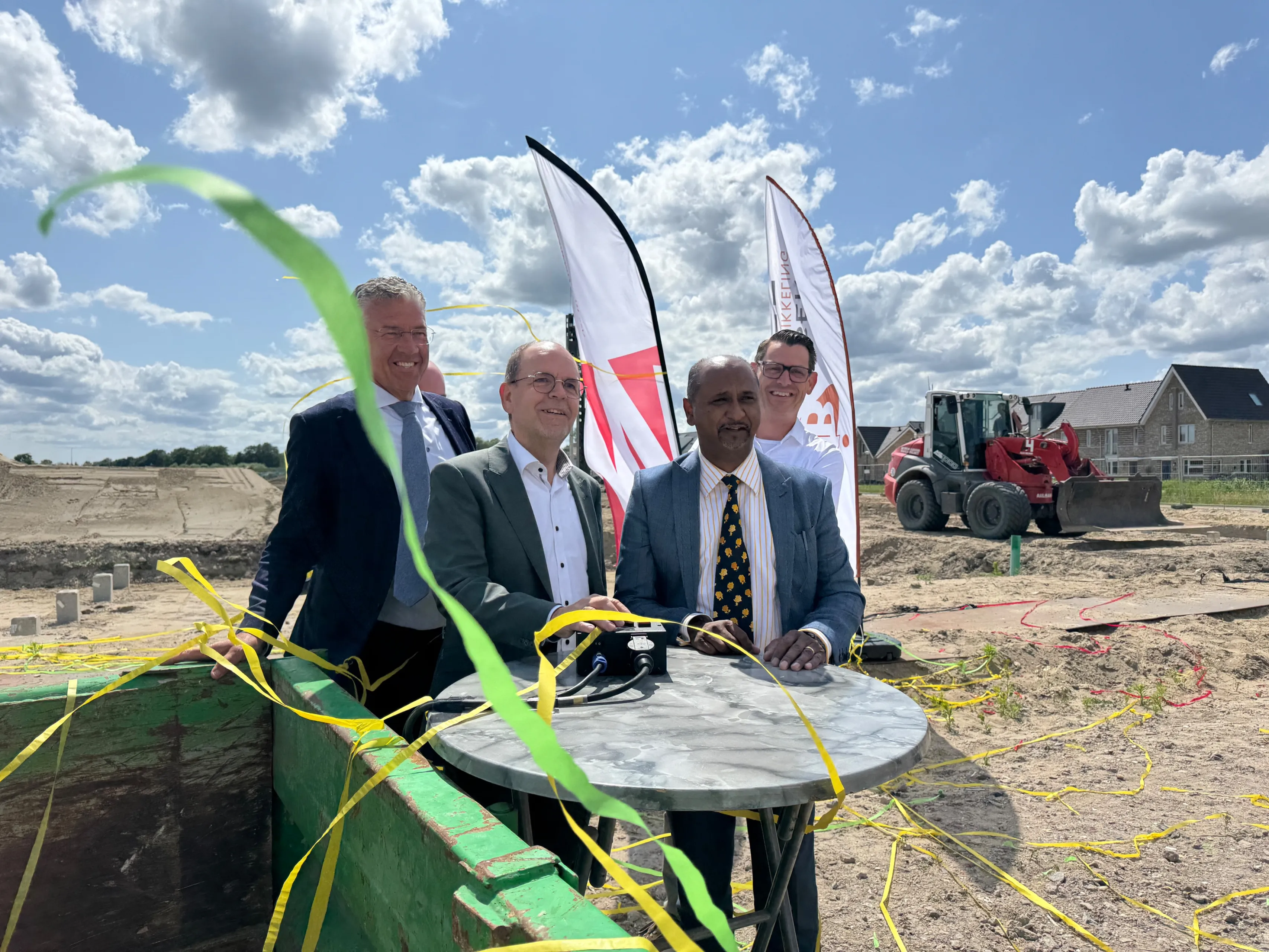 20250623 foto starthandeling tweede fase nieuwbouw achter de schans