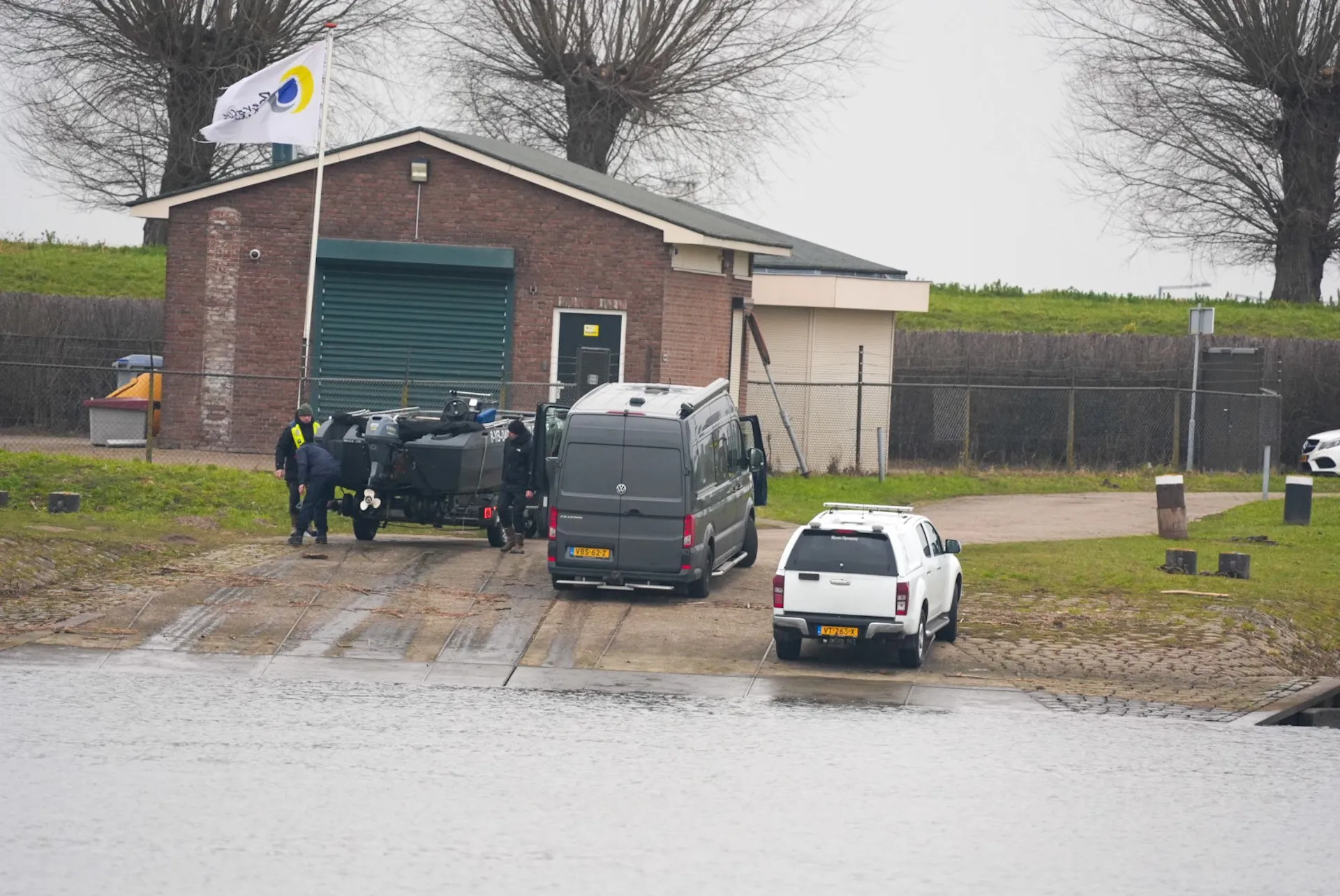 e62805e1-aede-4624-b759-18d5bbc8cc19