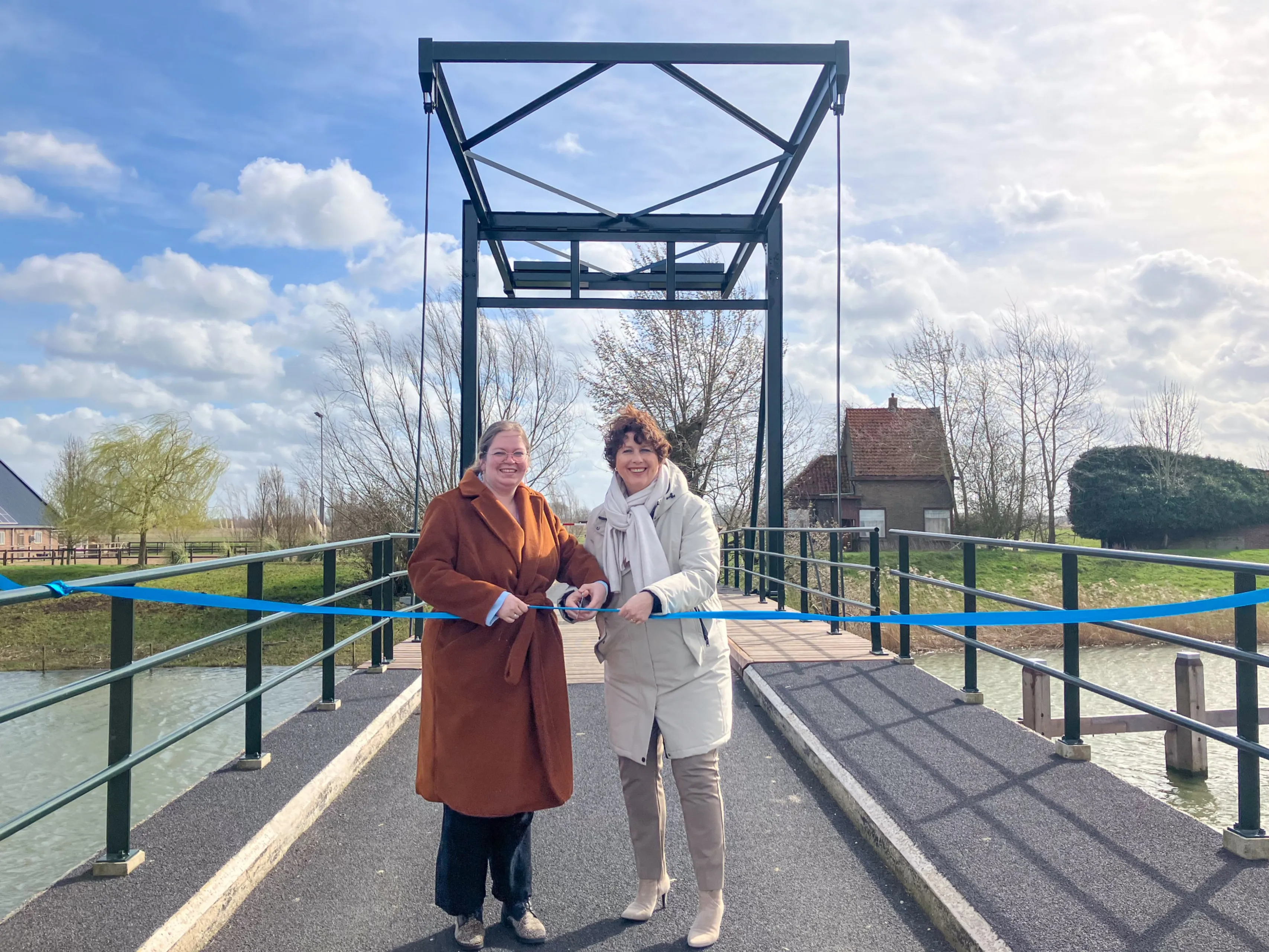 Foto_Heropening_Kroonbrug_Werkendam