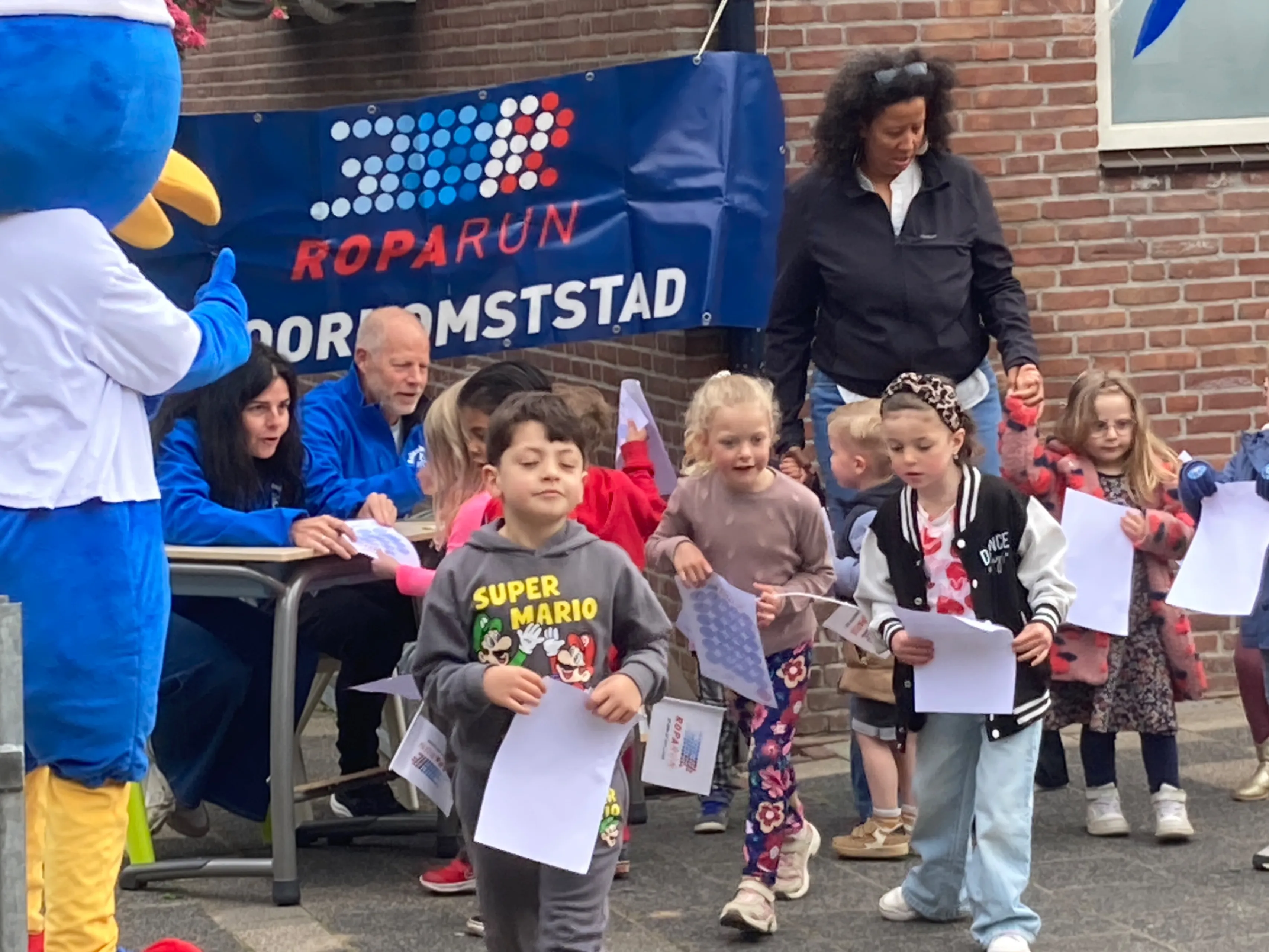 groep 1_2krantRoparun
