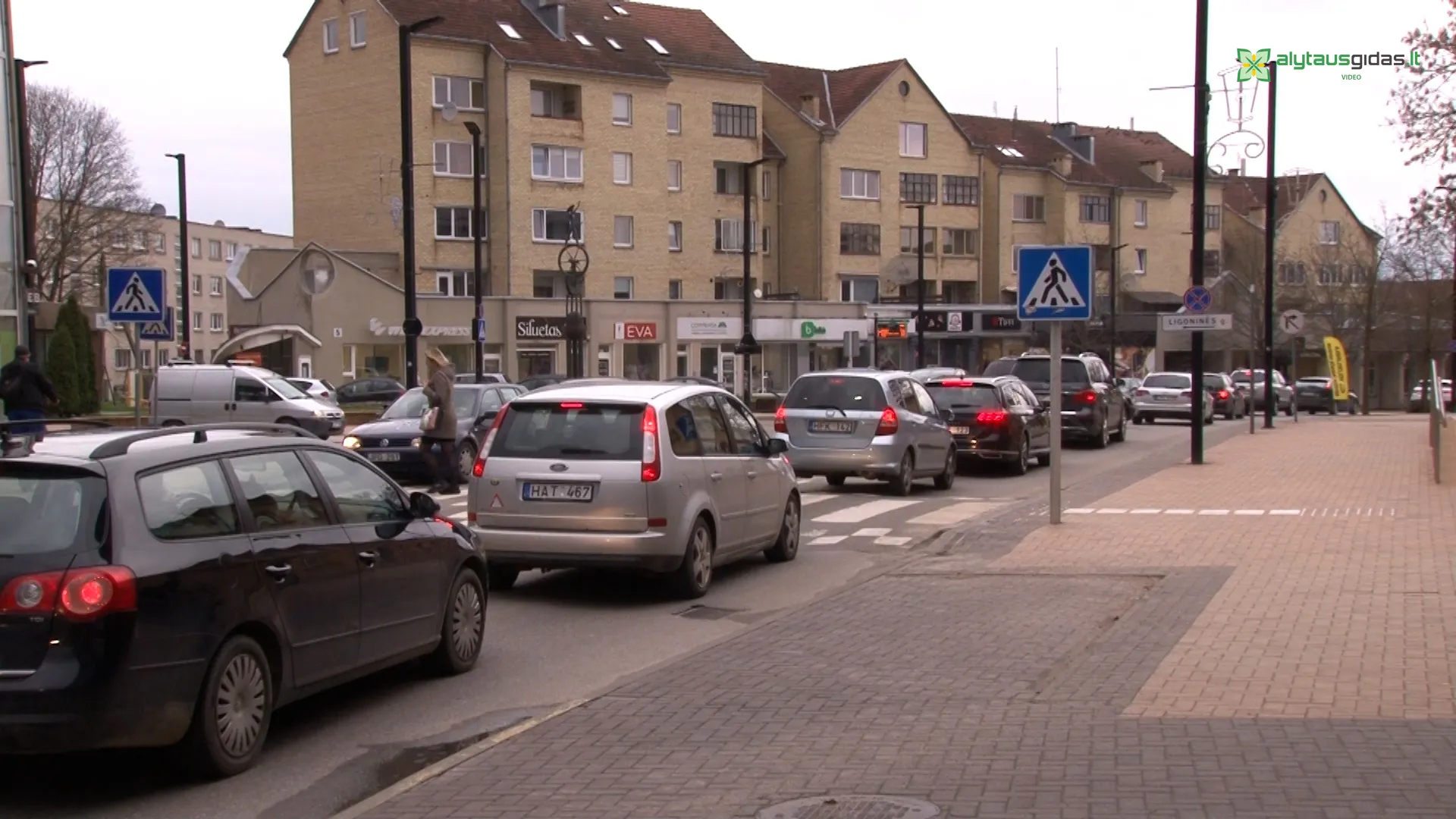 03 po reportazo00 00 41 07still121