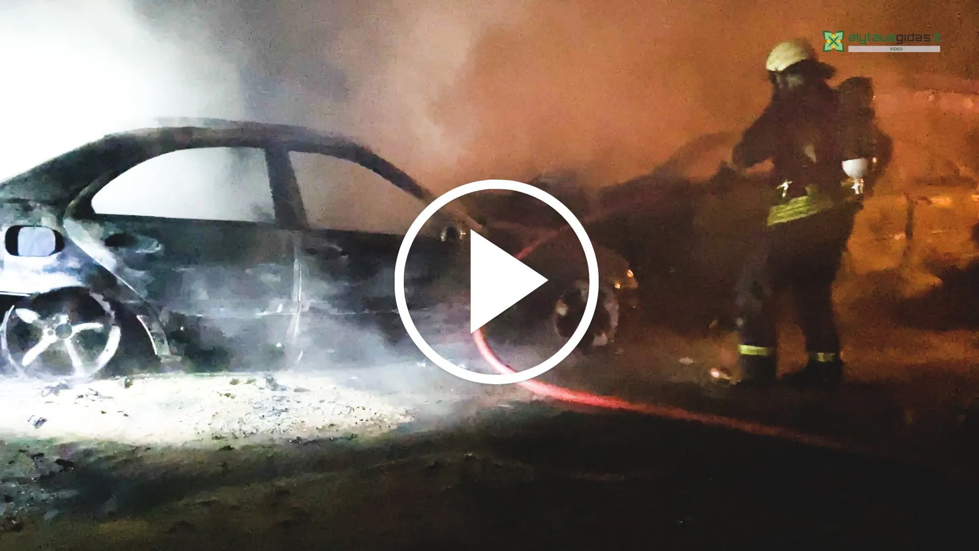 03 po reportazo00 00 45 31still062