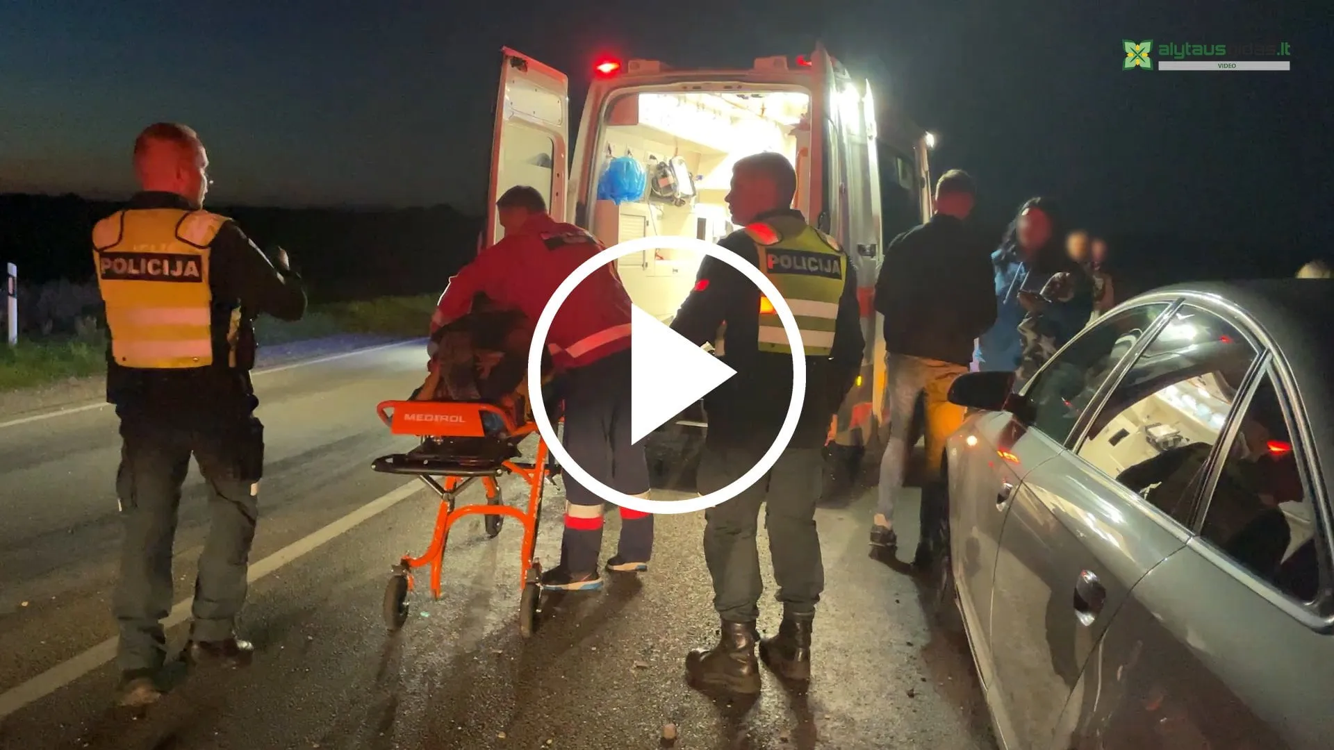 03 po reportazo00 00 45 35still025