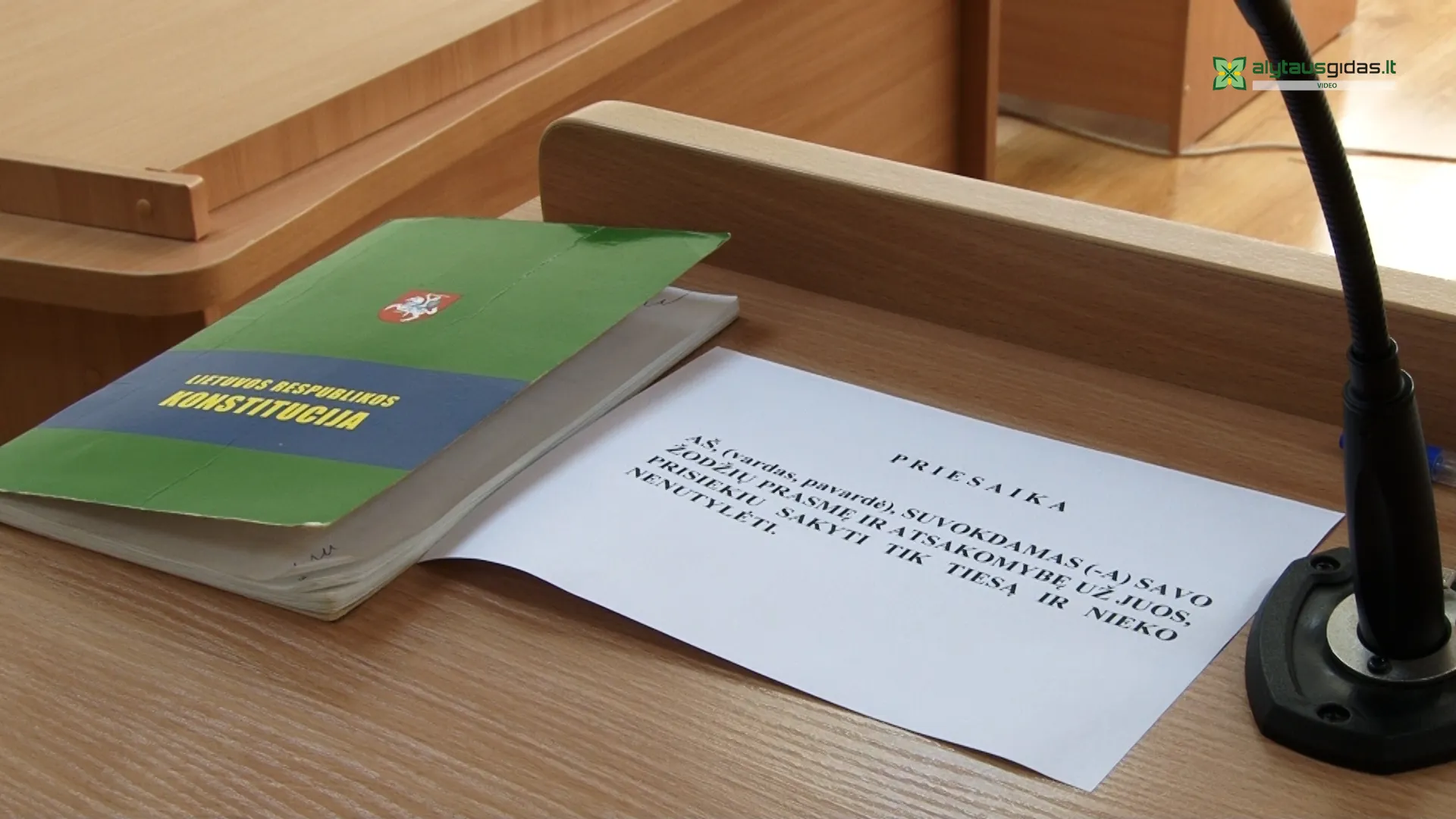 03 po reportazo00 02 53 15still096 1