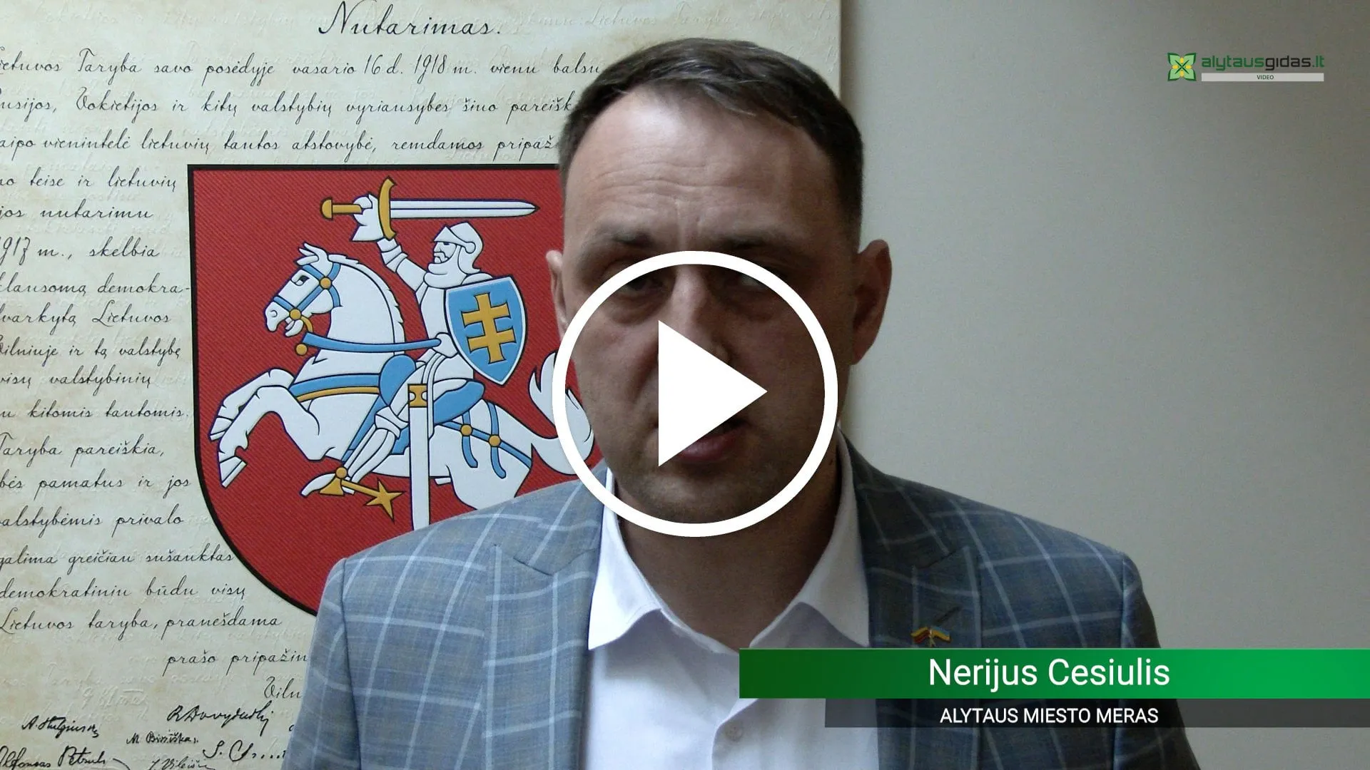 03 po reportazo00 05 24 06still028