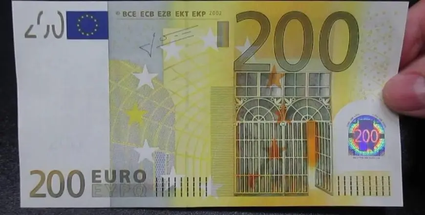 200