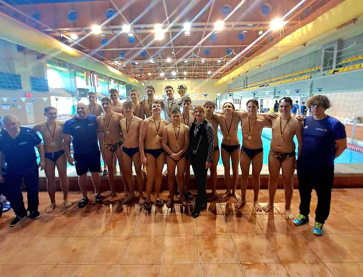 798102e6 cd83 4f77 be25 ed769f9e05d5