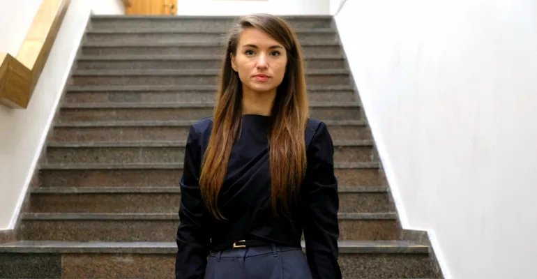 8d226ff35afd3fe33d6413d37052b3e111c1ca0fc5a7de5e2f3cfacc4b3c4dc0