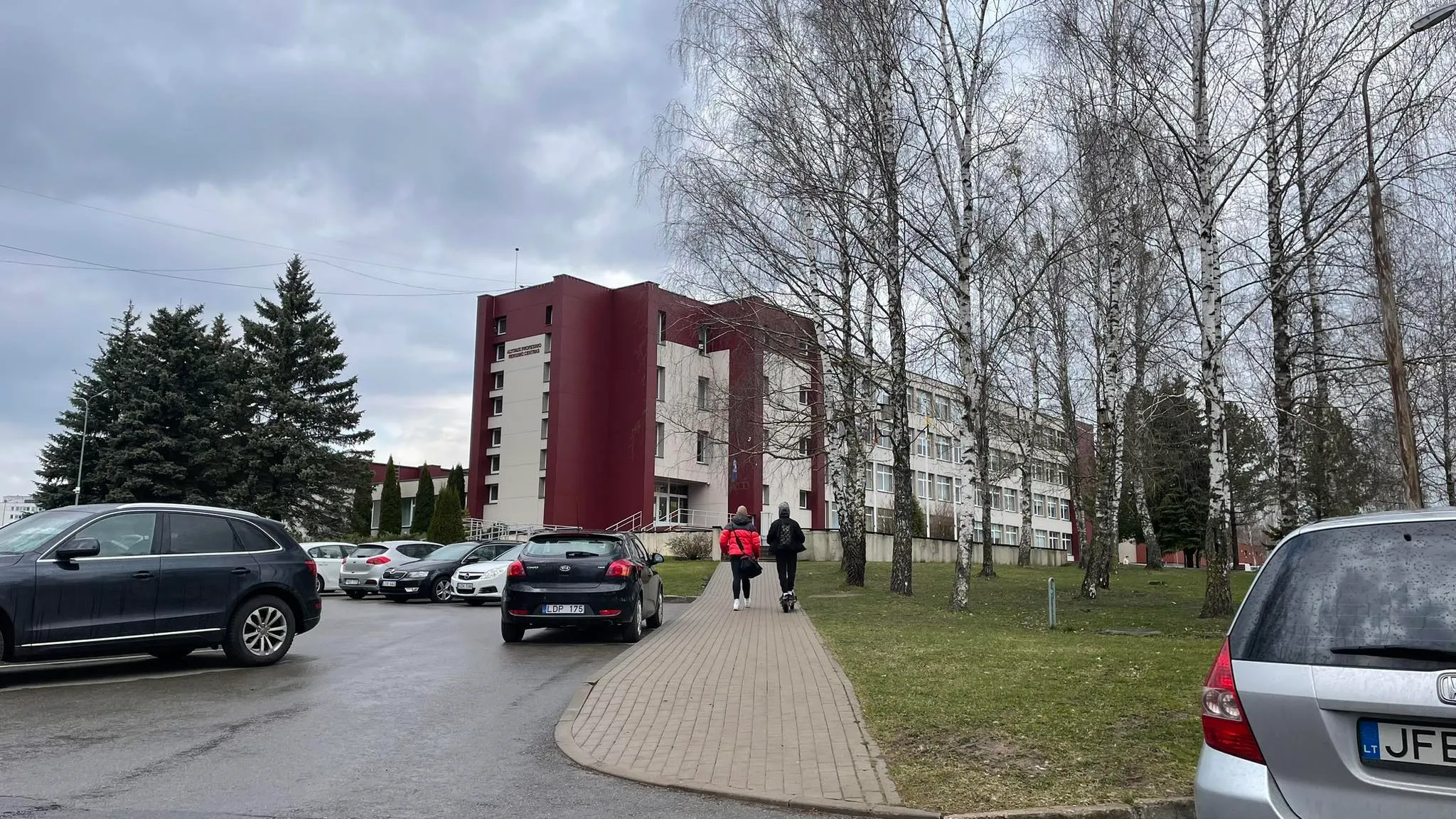 a69ff86b b584 4ad5 9b91 da3004e1039d