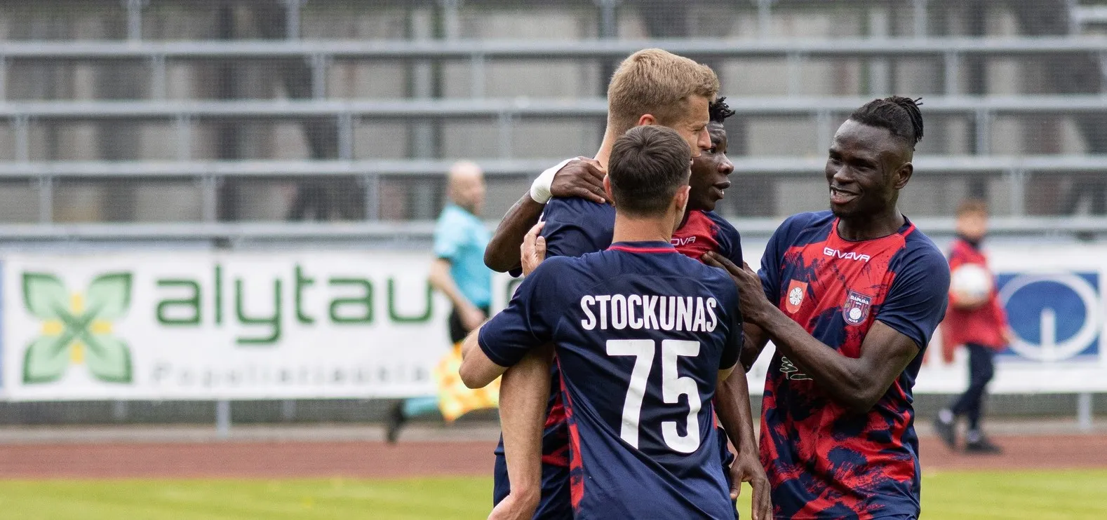 agstoc346037736 260518313015925 7034496340156090745 ns