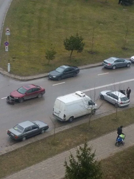 alytausgidas avar prie baz