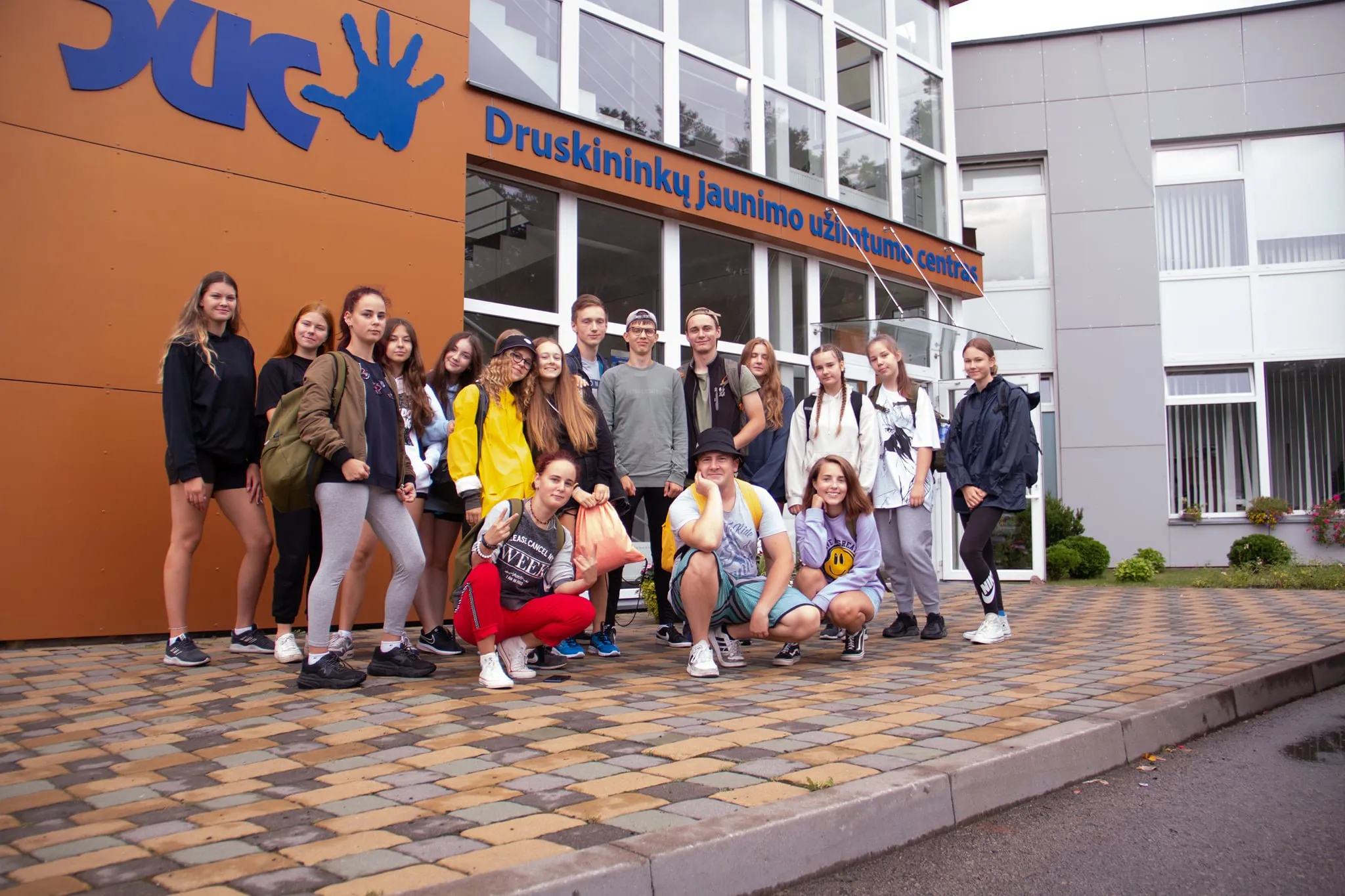 druju234000451 1927973904018532 8025694401776105844 n