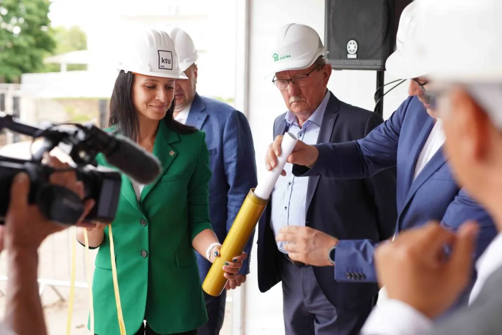 dzstktu lab kapsule50 1 1024x683 1